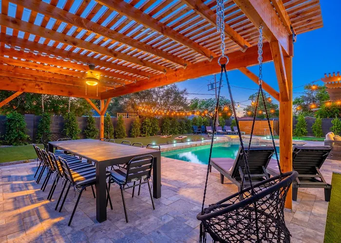 Holiday home Luxuryoasis Htdpoolhottubfire Pitgolf Oldtown Scottsdale