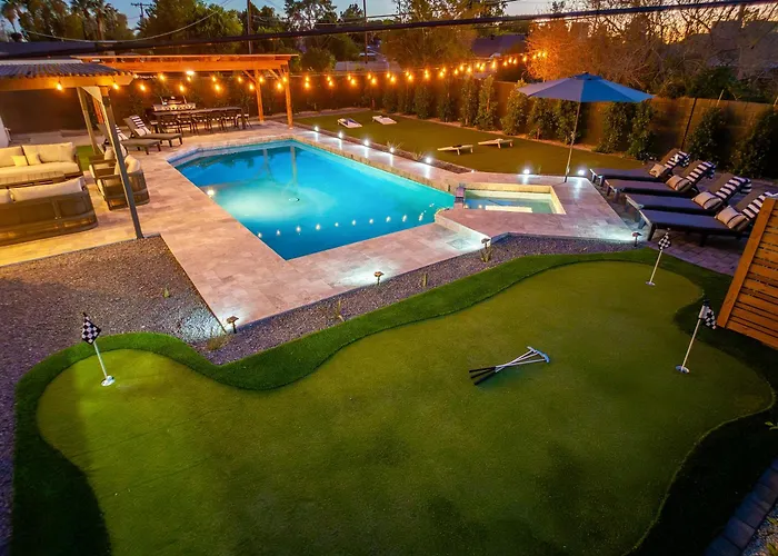 Holiday home Luxuryoasis Htdpoolhottubfire Pitgolf Oldtown Scottsdale