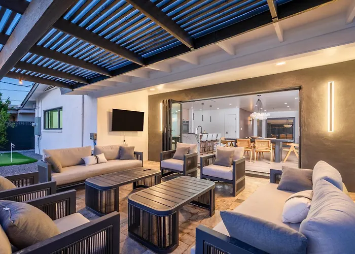 Luxuryoasis Htdpoolhottubfire Pitgolf Oldtown * Scottsdale