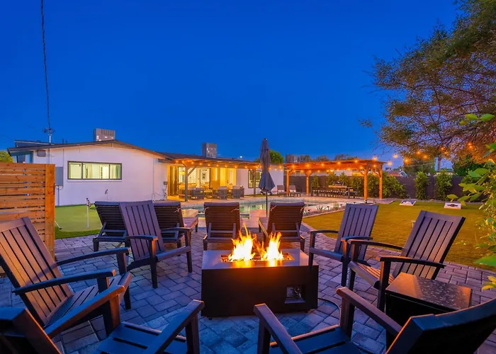 Luxuryoasis Htdpoolhottubfire Pitgolf Oldtown Holiday home *